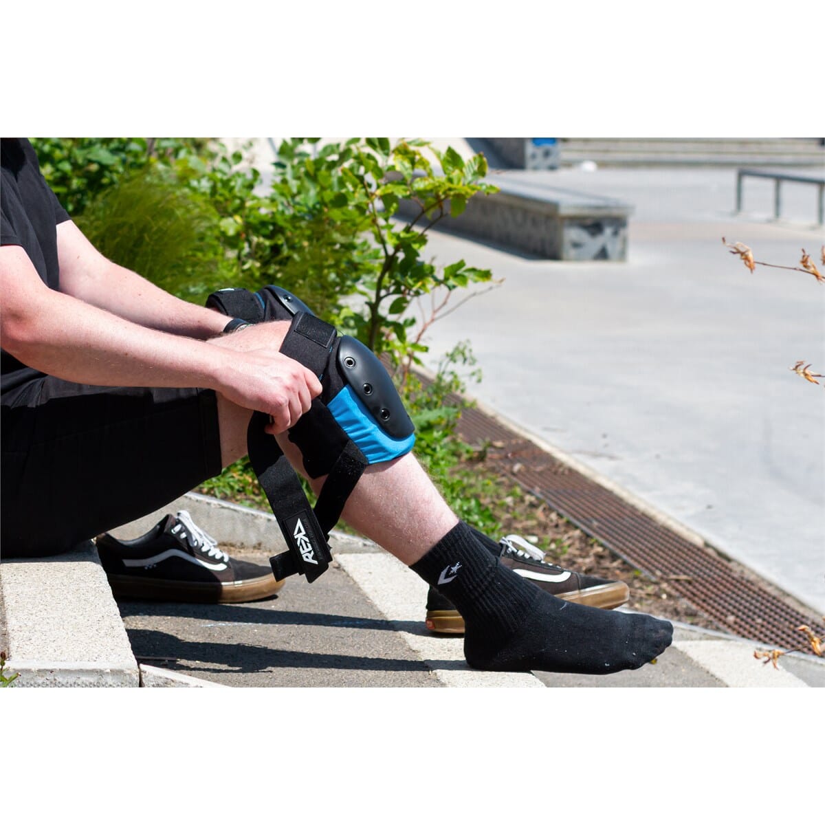 Rekd Ramp Knee Pads, Blue REKD