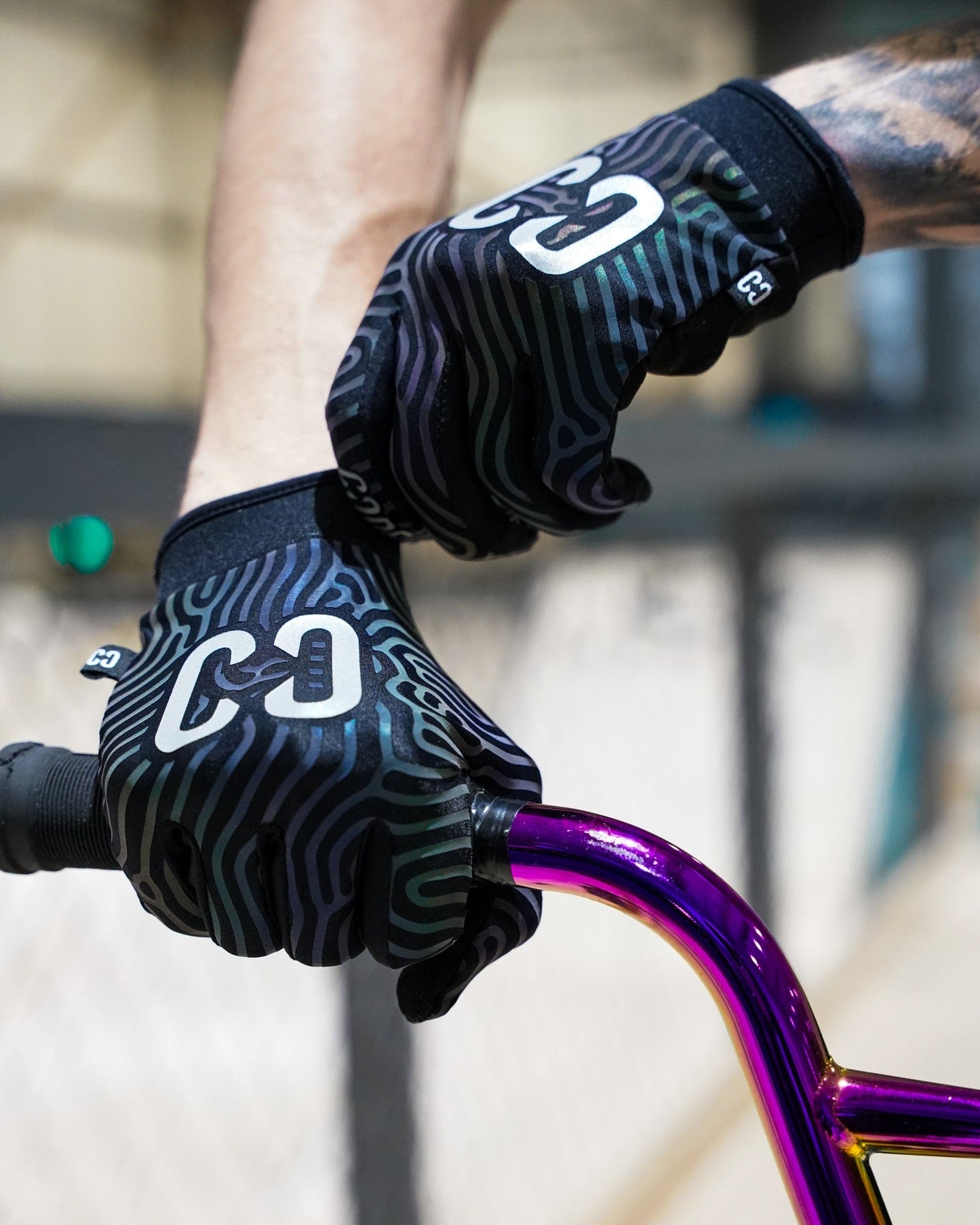CORE Protection Aero Gloves, Neochrome *Reflective* Protection CORE