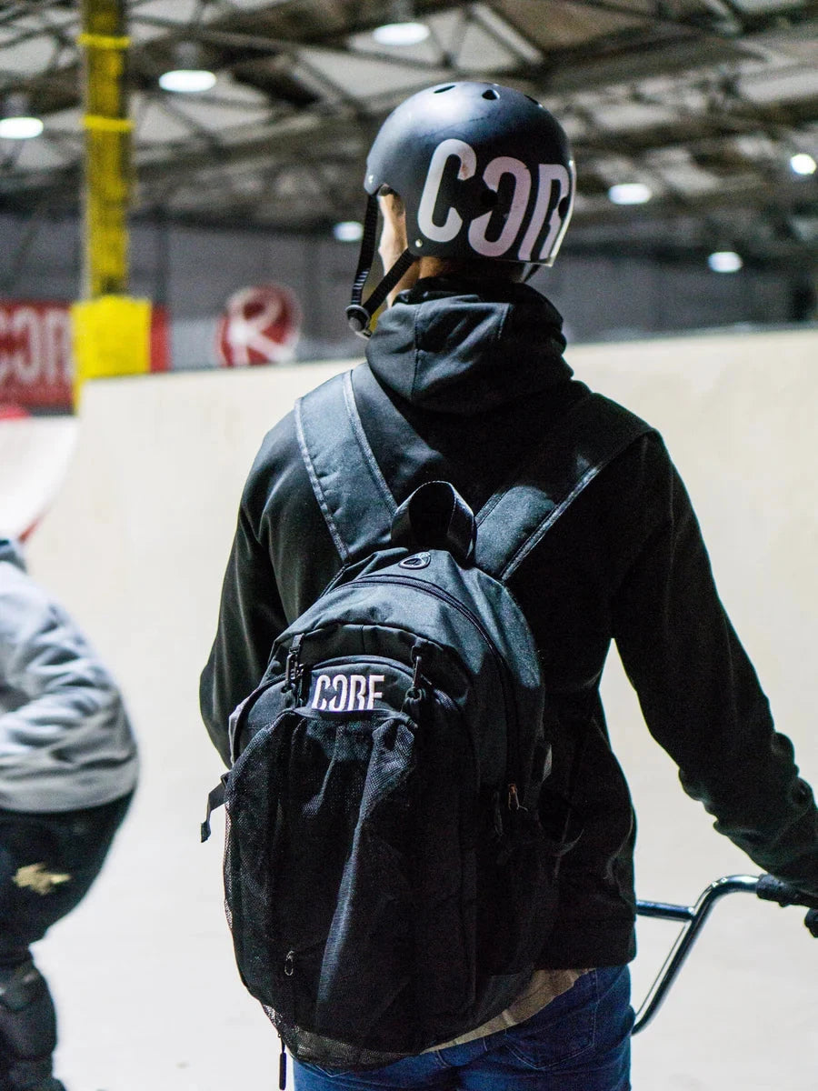 Core Street Helmet, Black/White Protection CORE