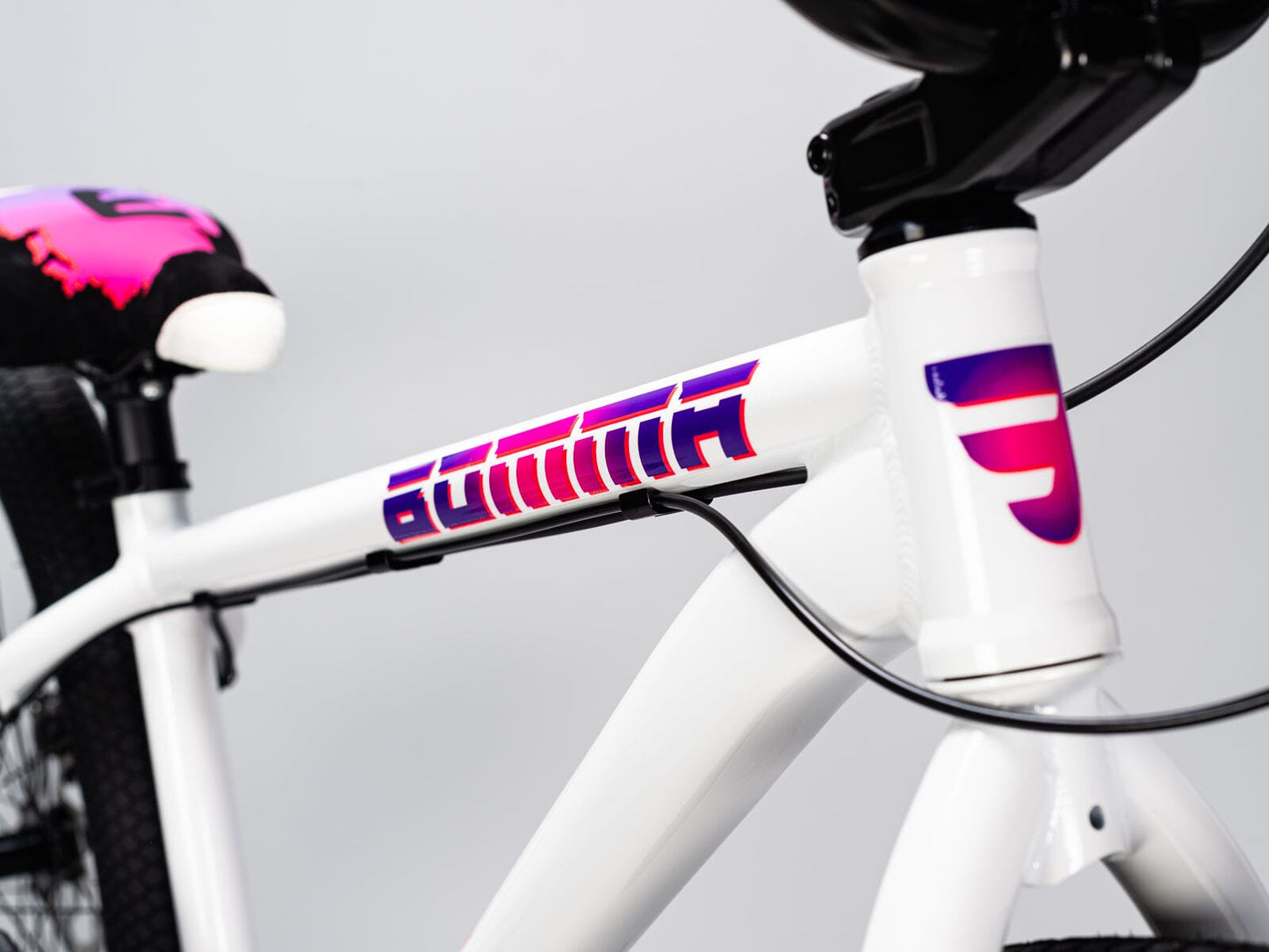Mafia Bikes Bomma Thrust Street Bike, White Wheelie Bikes Mafia Bikes
