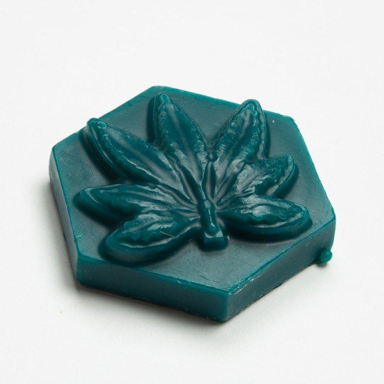 GANJ SKATE/SCOOTER WAX, BLUEBERRY SCENT, LARGE Wax Ganj