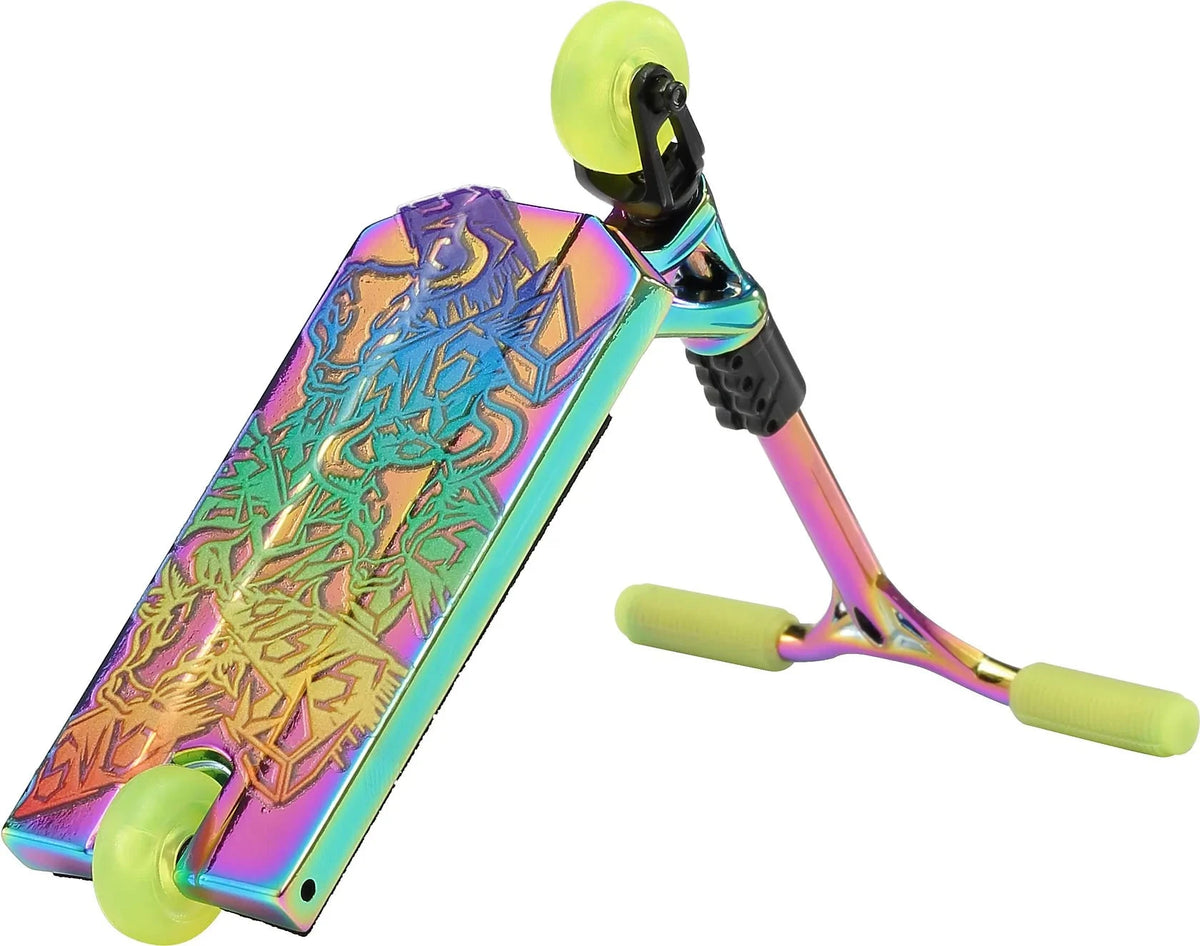 Blunt Special Edition AOS V6 Finger Scooter, Charge Accessories Blunt 