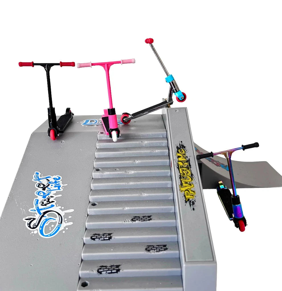 Finger Whips Finger Scooter, Red Chrome Accessories Finger Whips 