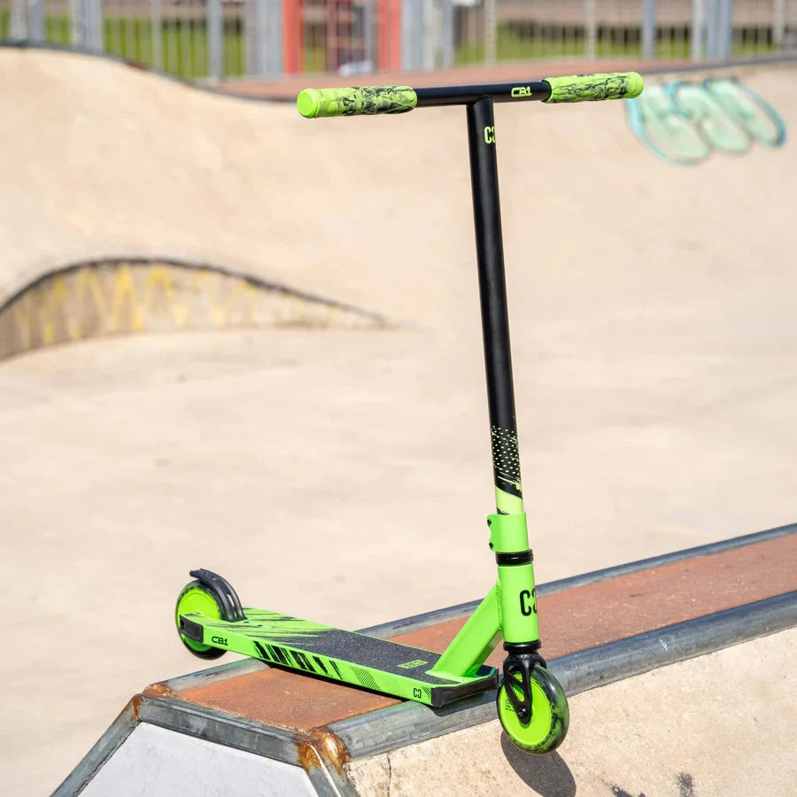 CORE CB1 Beginner Stunt Scooter - Black/Green Complete Scooters CORE 