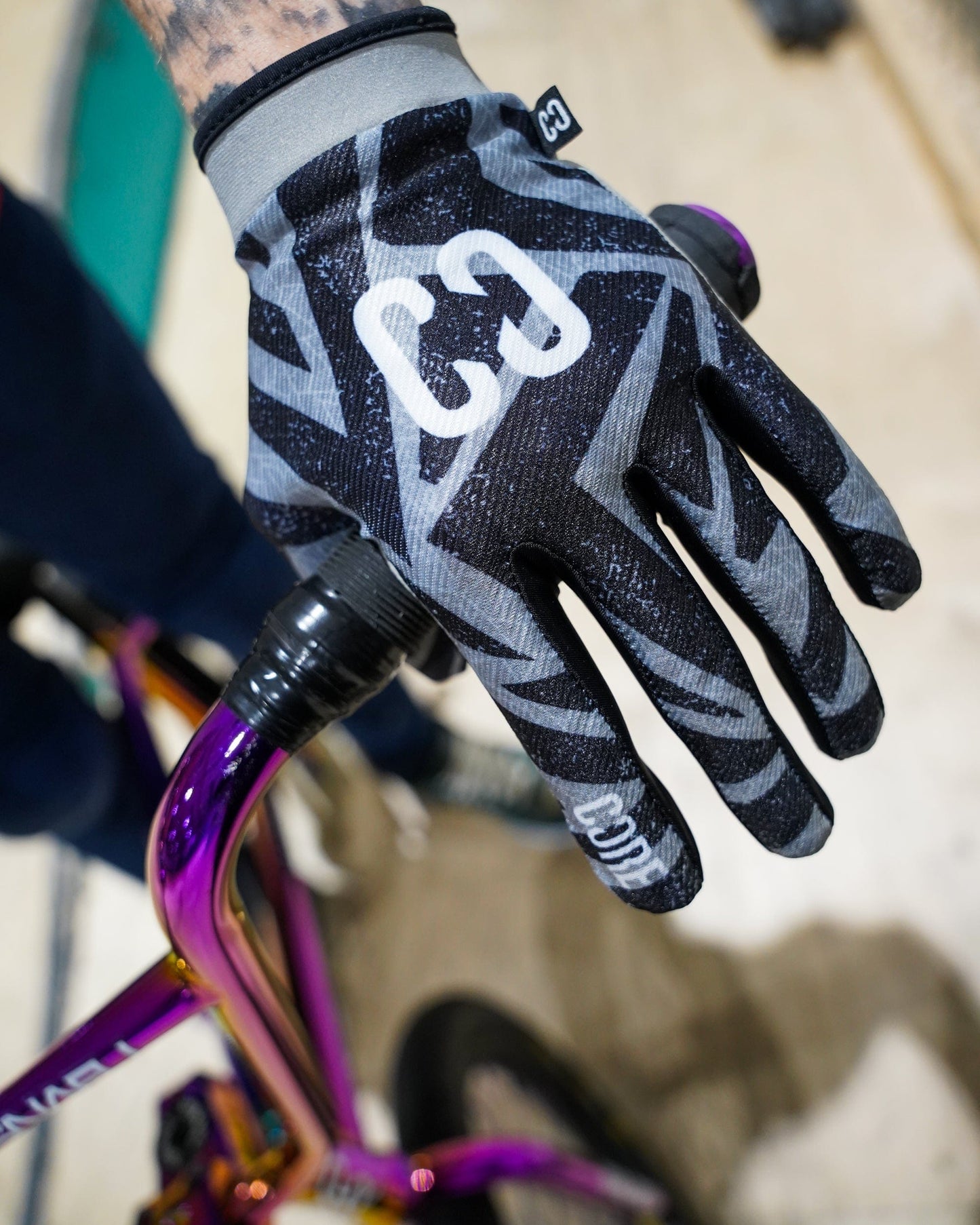 CORE Protection Aero Gloves, Zag Protection CORE 