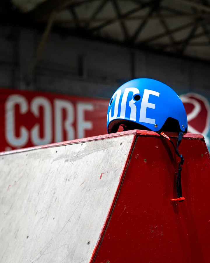 Core Street Helmet, Blue/White Protection CORE 