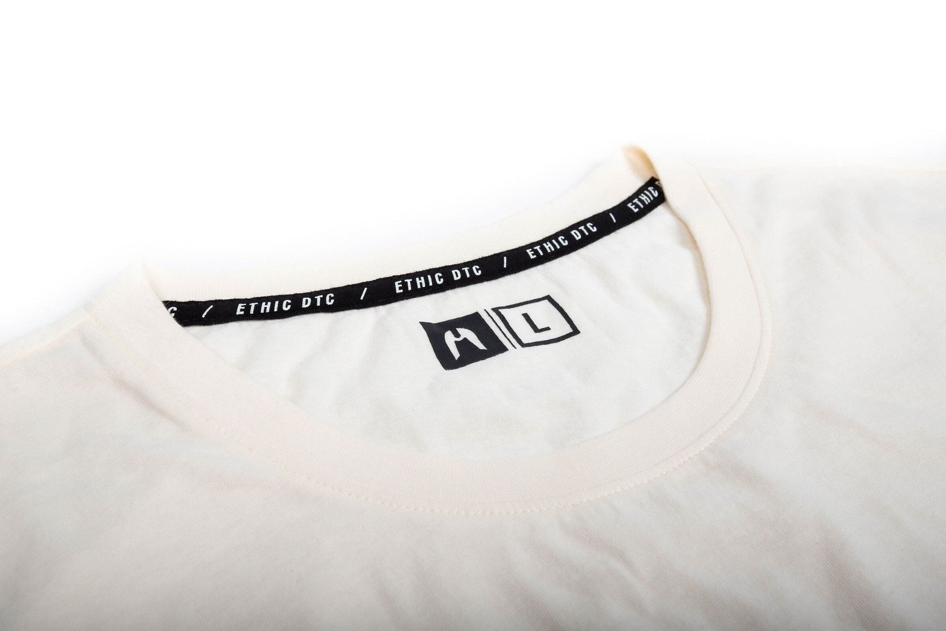 Ethic DTC Metropolis T-Shirt, White Clothing Ethic DTC 