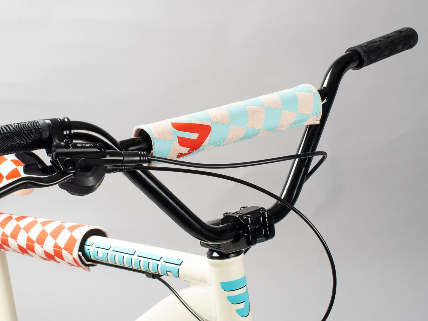 Mafia Bikes Bomma Thrust Street Bike, Ivory Wheelie Bikes Mafia Bikes 
