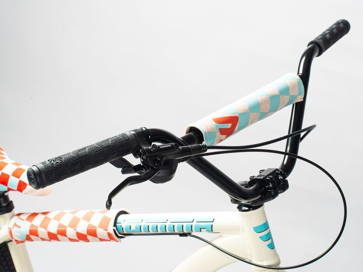 Mafia Bikes Bomma Thrust Street Bike, Ivory Wheelie Bikes Mafia Bikes 