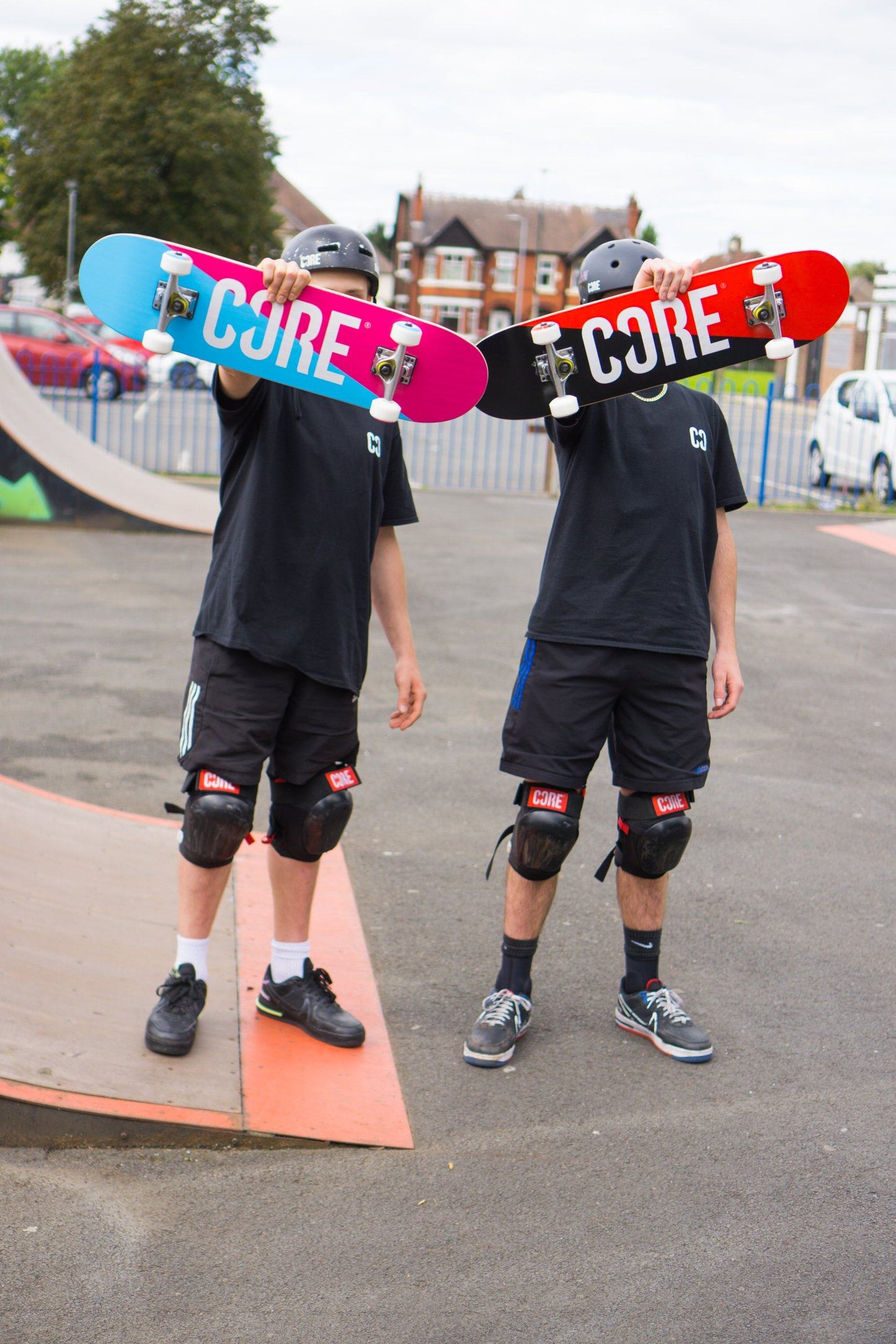 CORE Complete Skateboard C2 Split - Red/Black 7.75 Skateboard CORE