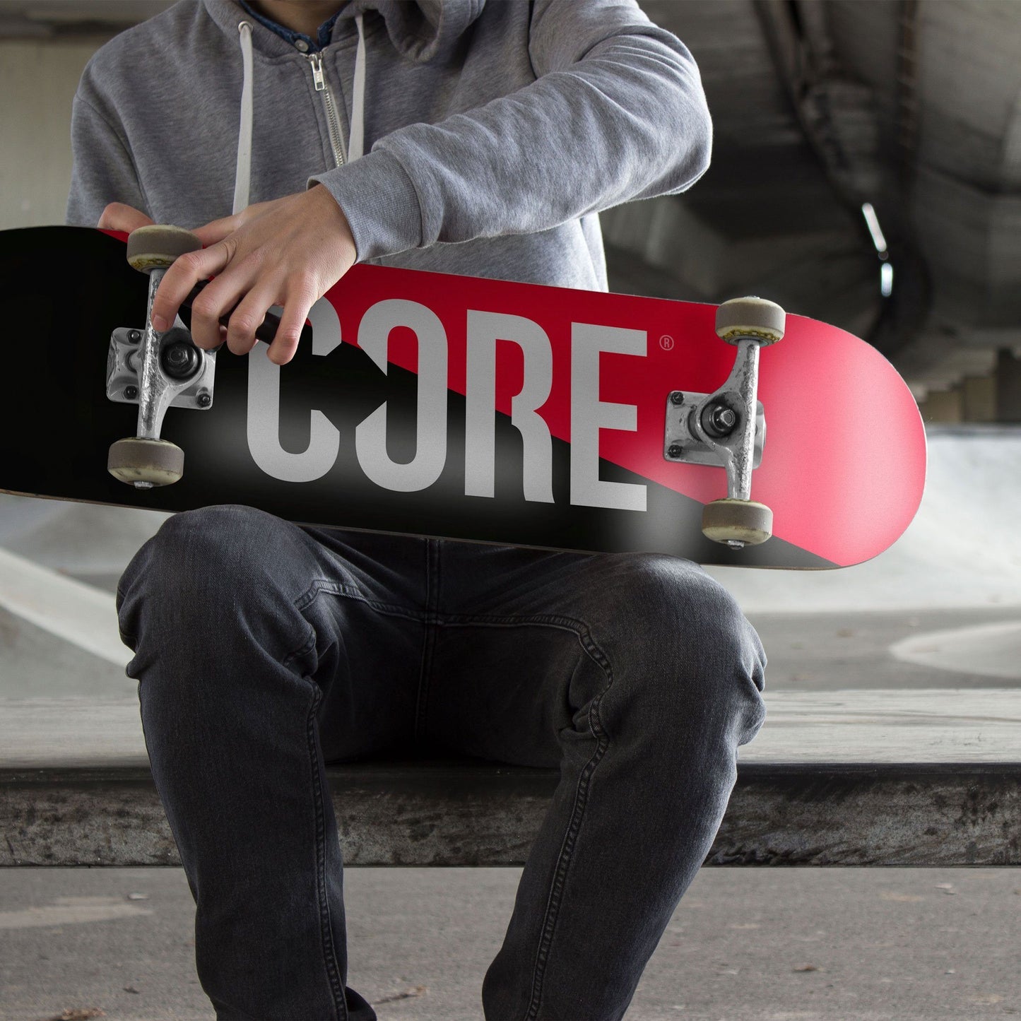 CORE Complete Skateboard C2 Split - Red/Black 7.75 Skateboard CORE